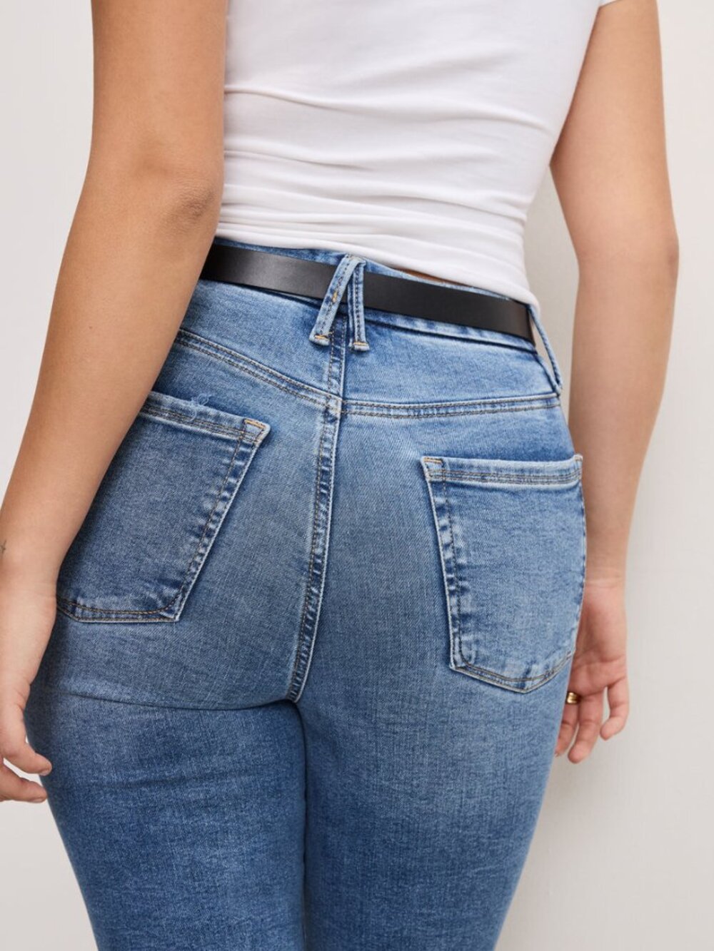 NEW Good American Always Fits Good Legs Straight Jeans sz 14-18 blue pants - Picture 5 of 5